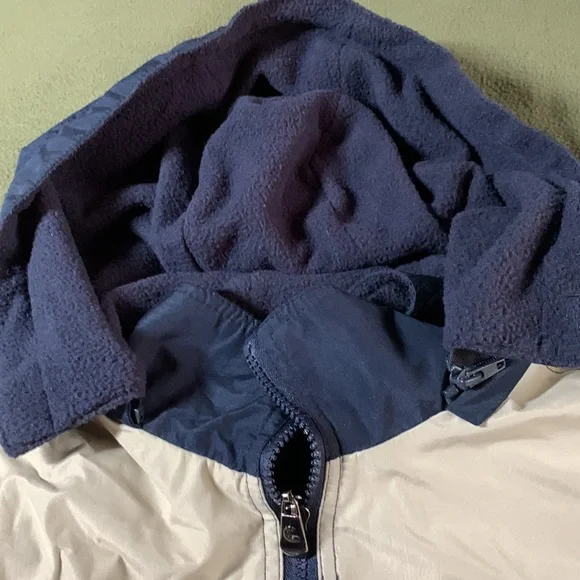 Men’s Air Force jacket w/ fleece lining. Armpit to armpit approx. 26 1/2 inches - Picture 3 of 14